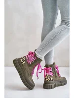 Dámske členkové topánky na platforme s ozdobným čipkovaným leopardím vzorom zelené Edidda