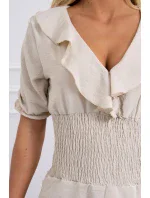 Béžové šaty do pása