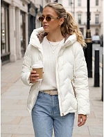 Dámska prešívaná bunda s kapucňou v farbe ecru, FashionStreet TY5942 Dámska prešívaná bunda s kapucňou v farbe ecru, FashionStreet TY5942