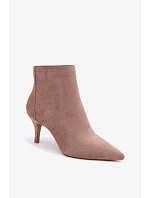 Kožené členkové topánky na podpätku so špicatou špičkou v khaki farbe Niretta Kožené členkové topánky na podpätku so špicatou špičkou v khaki farbe Niretta