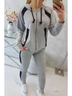 Šedá pruhovaná športová súprava