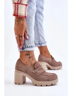 Topánky na podpätku 20125 beige - Krok vo veľkom štýle Topánky na podpätku 20125 beige - Krok vo veľkom štýle