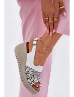 Sandały Damskie Z Naturalnej Skóry Na Koturnie Artiker 56C0958 Białe