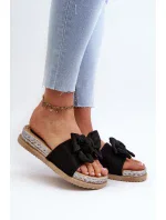 Dámske papuče na platforme s mašľou, čierne Aflia