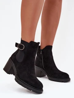 Ocieplane Botki Damskie Na Słupku Z Ozdobną Klamrą Czarne Melara
