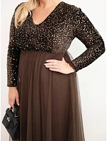 Dámske šaty Plus Size s flitrami a prímesou viskózy, hnedé Dámske šaty Plus Size s flitrami a prímesou viskózy, hnedé