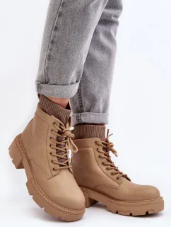 Pohorky model 189385 Step in style