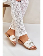 Klapki Z Ozdobą Skóra Naturalna Zazoo 3667 Białe