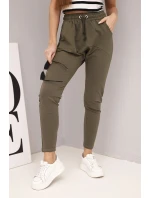 Dámske tepláky s elastickým pásom a šnúrkou na stiahnutie khaki