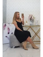 Šaty so širokými ramienkami čierne