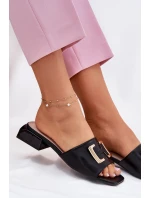 Eleganckie Klapki Damskie Na Klocku Ze Złotym Detalem Vinceza 62229 Czarne