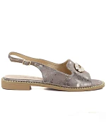 Dámske ploché sandále s cínovým zdobením S.Barski 61-6040