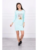 Šaty s potlačou košíka v mätovej farbe