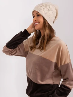 AT CZ 23250 cap.01P svetlo béžová