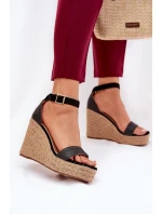 Sandały Damskie Na Koturnie Z Plecionką Czarne Adelio