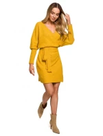 M631 Zavinovacie svetrové šaty s viazaním - medové