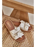 Klapki Z Ozdobą Skóra Naturalna Zazoo 3667 Białe