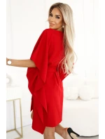 287-35 SOFIA Motýlie šaty so zaväzovaním v páse - ČERVENÉ 287-35 SOFIA Motýlie šaty so zaväzovaním v páse - ČERVENÉ