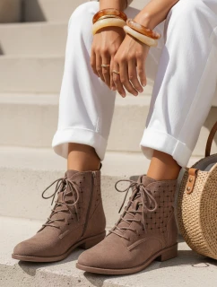 Dámske ažurové šnurovacie čižmy hnedé FashionStreet ZY1347