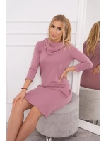 Šaty s kapucňou a vreckami tmavo ružové