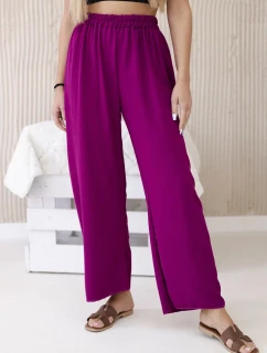 Nohavice so širokými nohavicami slivka