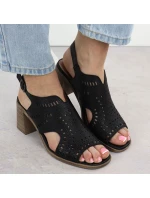 Dámske čierne sandále na podpätku Jezzi 24125