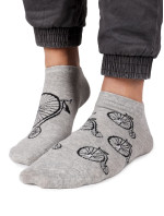 Yoclub členkové zábavné bavlnené ponožky vzor 1 farba šedá