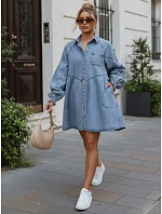 Dámske oversize džínsové šaty v košeľovom štýle FashionStreet EY2688 Dámske oversize džínsové šaty v košeľovom štýle FashionStreet EY2688