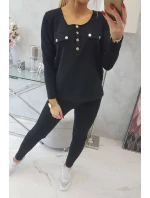 Súprava s gombíkovým výstrihom čiernej farby