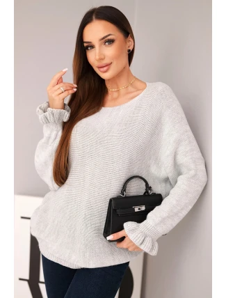 Dámsky mohérový sveter s nariasenými rukávmi a výrezom na chrbte svetlo sivý Dámsky mohérový sveter s nariasenými rukávmi a výrezom na chrbte svetlo sivý