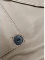 Krátky trenčkot z ekologickej kože J Style v teplej béžovej farbe (11Z8102) Krátky trenčkot z ekologickej kože J Style v teplej béžovej farbe (11Z8102)