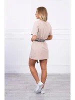Šaty s ozdobným pásikom béžovej Šaty s ozdobným pásikom béžovej
