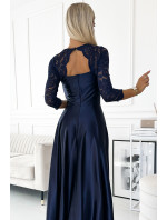 AMBER - Tmavomodré dlhé dámske krajovo-saténové šaty s výstrihom 309-7