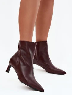 Topánky na podpätku model 219120 Krok vo veľkom štýle