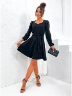 Elegantné šaty s rozšíreným spodným dielom čierne (8249) Elegantné šaty s rozšíreným spodným dielom čierne (8249)