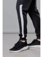 Čierno-biele pánske teplákové nohavice so vsadkami (8K172) Čierno-biele pánske teplákové nohavice so vsadkami (8K172)