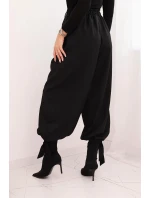 Dámske široké nohavice so zaväzovaním v spodnej časti čierne