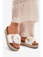 Klapki Damskie Z Kwiatami Platforma Z Plecionką Białe Zenvanis