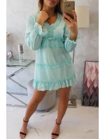 Šaty s ozdobnými volánikmi mint