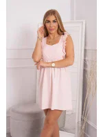 Šaty s volánikmi na bokoch púdrovo ružové Šaty s volánikmi na bokoch púdrovo ružové