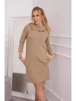 Šaty s kapucňou a vreckami camel
