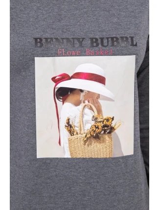 Šaty s potlačou košíka v grafitovej farbe