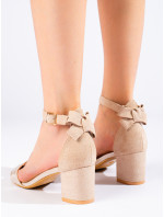 Pohodlné dámske sandále hnedej farby na širokom podpätku
