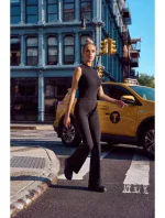 Rozšírené nohavice s vysokým pásom M704 čierne - MOE Rozšírené nohavice s vysokým pásom M704 čierne - MOE