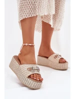 Klapki Damskie Na Koturnie Z Plecionką I Ozdobą Beżowe Isolene