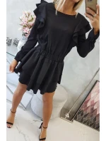 Šaty so zvislými volánmi čiernej