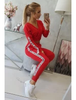 Súprava s ozdobnými pásikmi červená