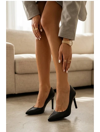 Lodičky s ihlovým podpätkom model 226090 Krok vo veľkom štýle