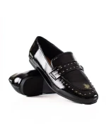 Výborné poltopánky dámske čierne na plochom podpätku Výborné poltopánky dámske čierne na plochom podpätku