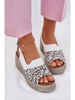 Sandały Damskie Z Naturalnej Skóry Na Koturnie Artiker 56C0958 Białe